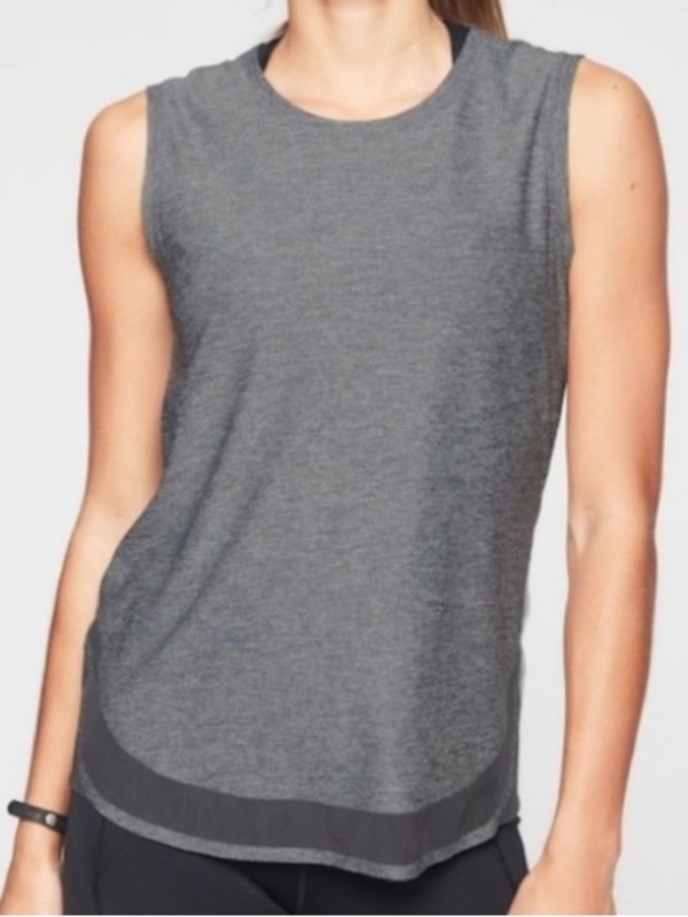 Athleta Cadence Heather Grey Womenโs Tank Top Size Small NWOT